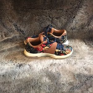 Floral men’s Nike KD